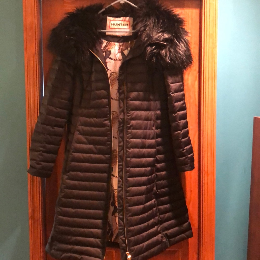 Hunter Boot downfilled Coat w/Faux Fur Hood